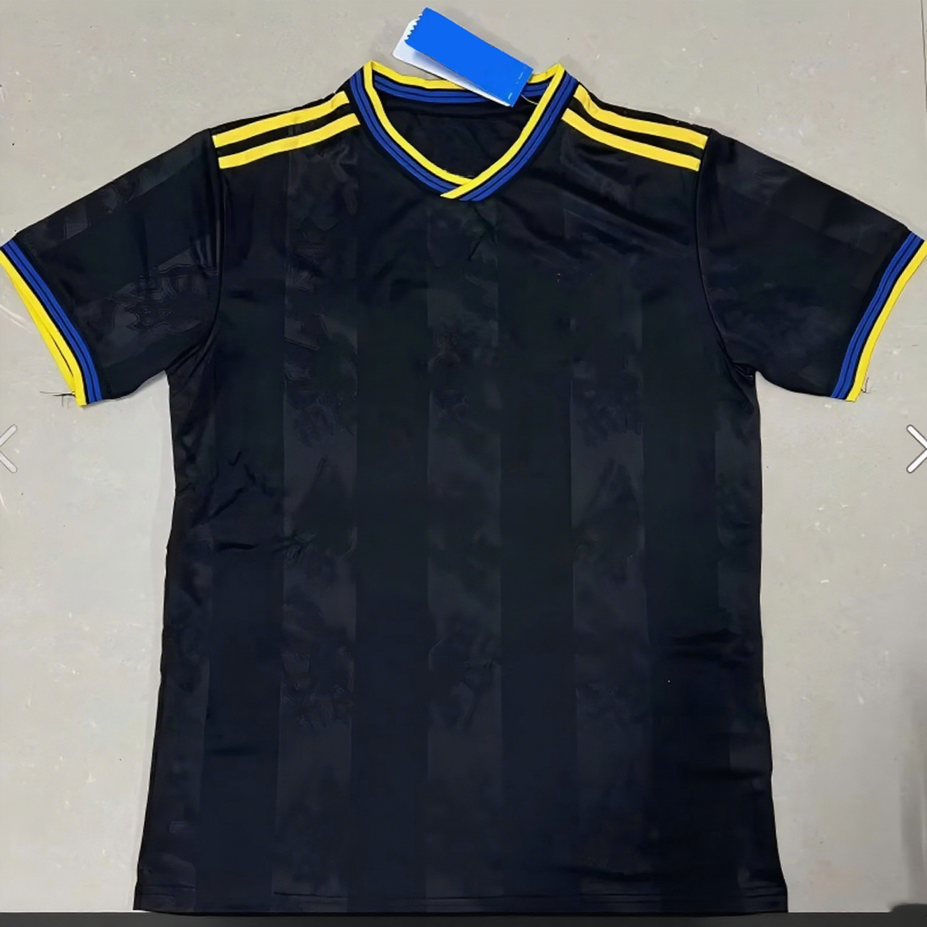 Adult & Youth Soccer Jerseys - Quick-Dry Fabric, Custom Name/Number, Bulk Orders, Multiple Sizes for Teams & Fans - YC006