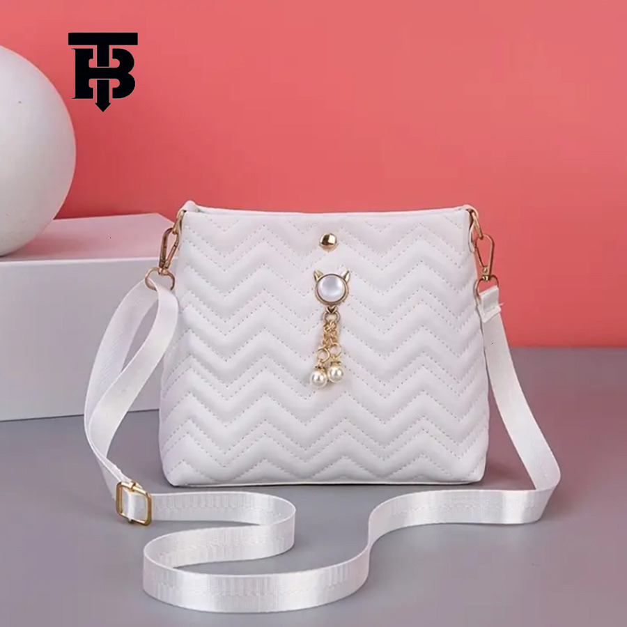 TB BHULAMTE Designer Korean-style Fashionable Wave-striped Quilted Cat Pearl Pendant Decorated Simple Women's Crossbody Bag