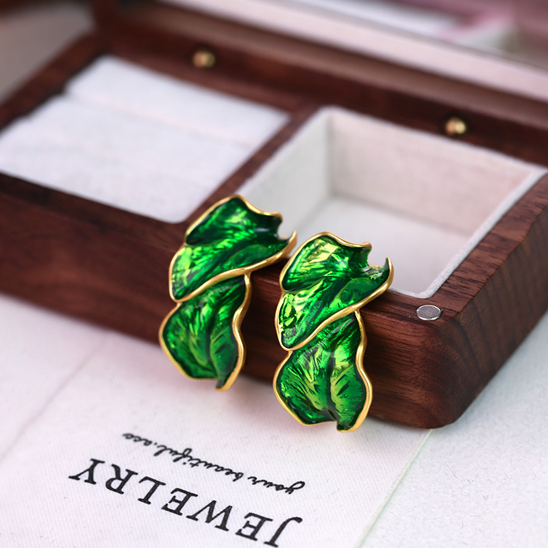 French style Earrings Enchanting Glittering Enamel Leaf shaped Alloy Studs Retro and Elegant Court inspired Earrings for Women