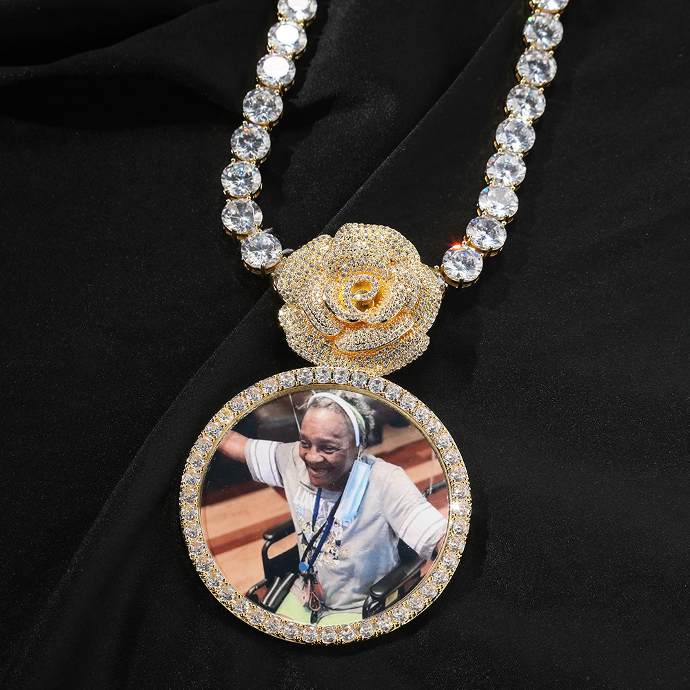Custom Photo Pendant Necklace Rose Flower Round Memorial Frame Medal Jewelry