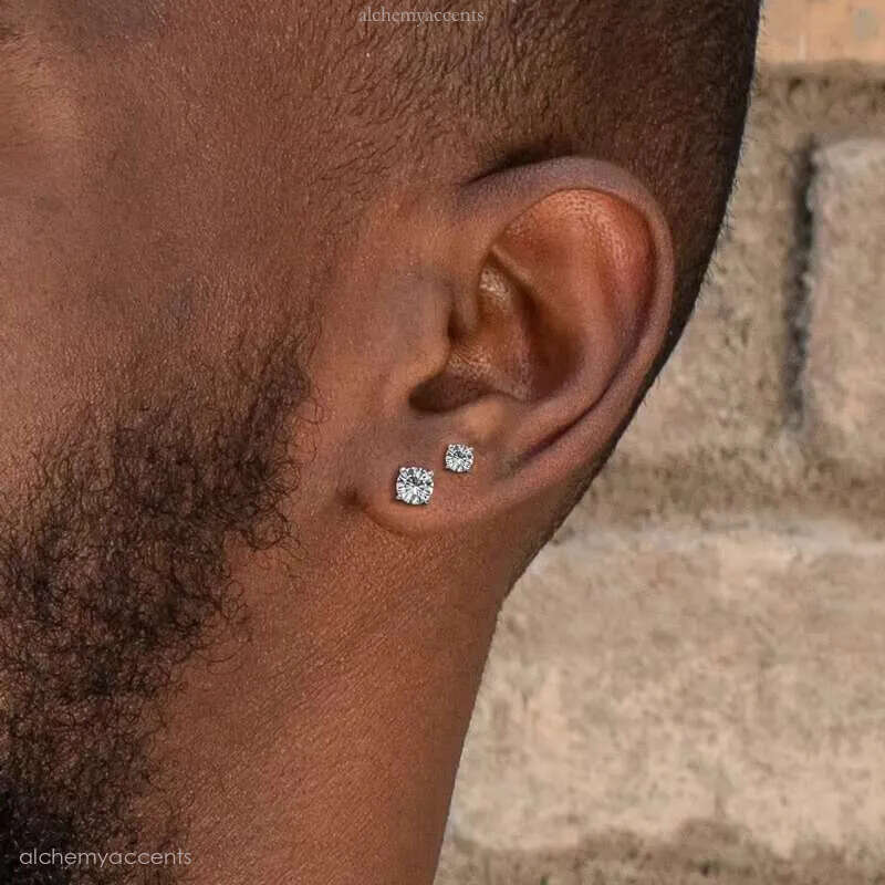 White Gold Plated Sterling Sier VVS Moissanite Simulated Dia Stud Earrings for Women