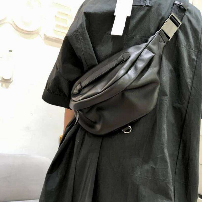 Cool Genuine Leather Chest Bag For Woman Moto Car Crossbody Packs High Quality Cowhide Female General Belt Saddle Shoulder Bags