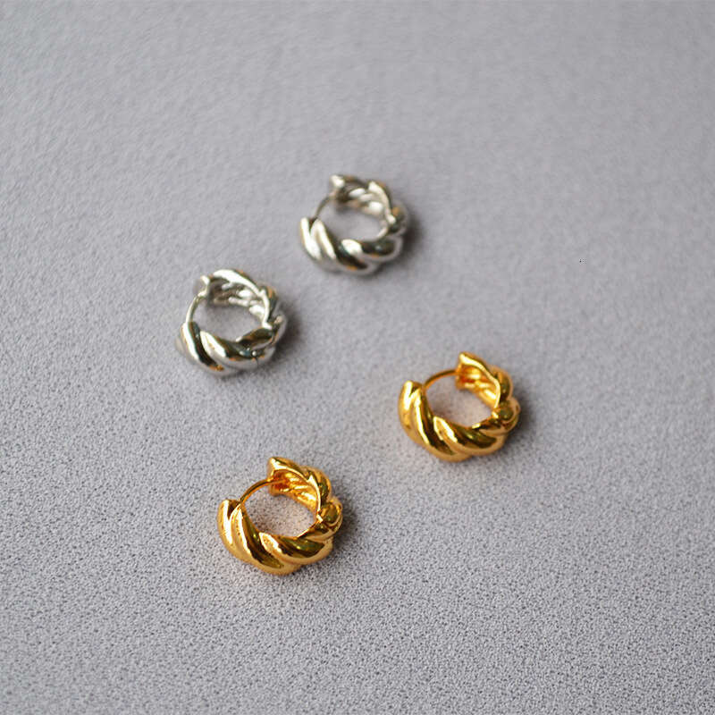 DHpet 2025 New Trendy Croissant Twist Brass Earrings for Women - Gold/Rose Gold Plated, Ins-Style Geometric Design, Creative Ear Clips, Anti-Tarnish