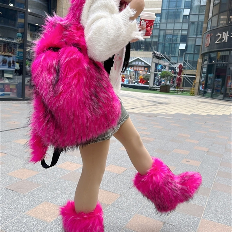 Faux Fur Backpacks for Women Kawaii Woolen Fabric School Bag Y2k Korean Travel Girls Fluffy Backpack Cute Plush Winter Schoolbag 250902