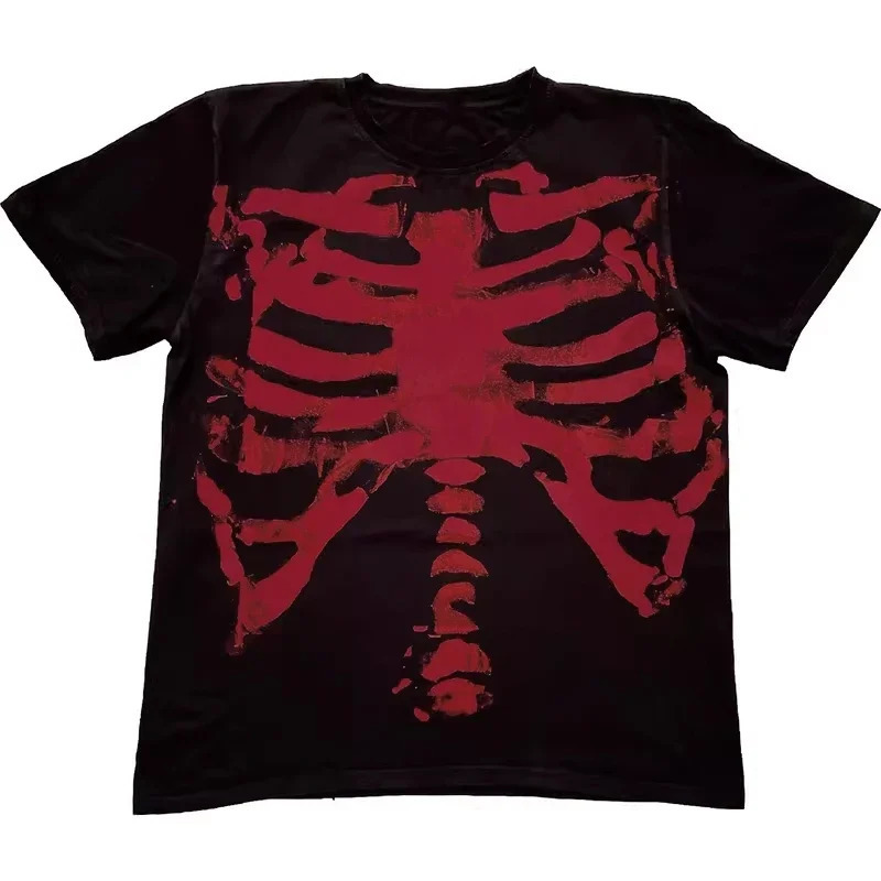 AT Absurd Town Blackred Black Red Skull Dark Goth Y2K Shibuya Shortsleeved Tshirt Men Clothing Graphic T Shirts 250903
