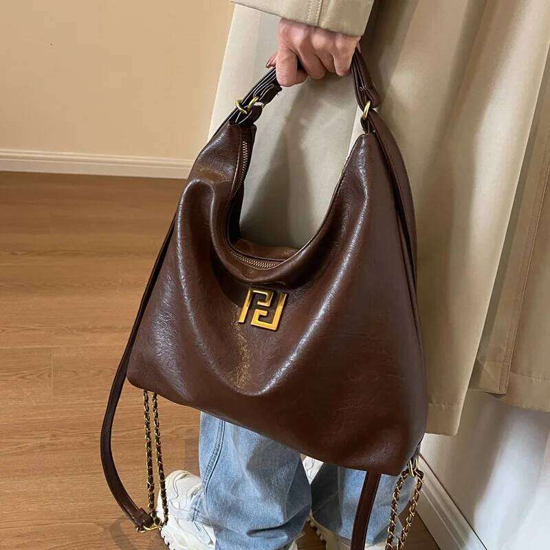 Large Capacity Hobos Bag For Women Designer Handbag Purses 2023 New In PU Multifunction Chain Sequined Backpacks Shoulder