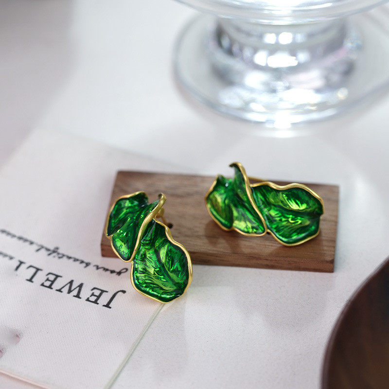 French style Earrings Enchanting Glittering Enamel Leaf shaped Alloy Studs Retro and Elegant Court inspired Earrings for Women