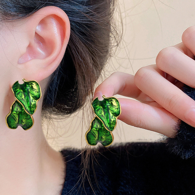 French style Earrings Enchanting Glittering Enamel Leaf shaped Alloy Studs Retro and Elegant Court inspired Earrings for Women