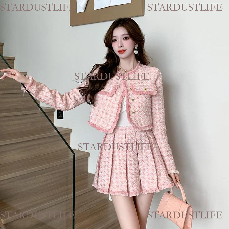 Two Piece Mmz Dress Autumn Winter Elegant Tweed Plaid Skirt Sets Women Sweet Chic Tassel Woolen Jackets Mini Suit Korean Female Outfits Designer 3a