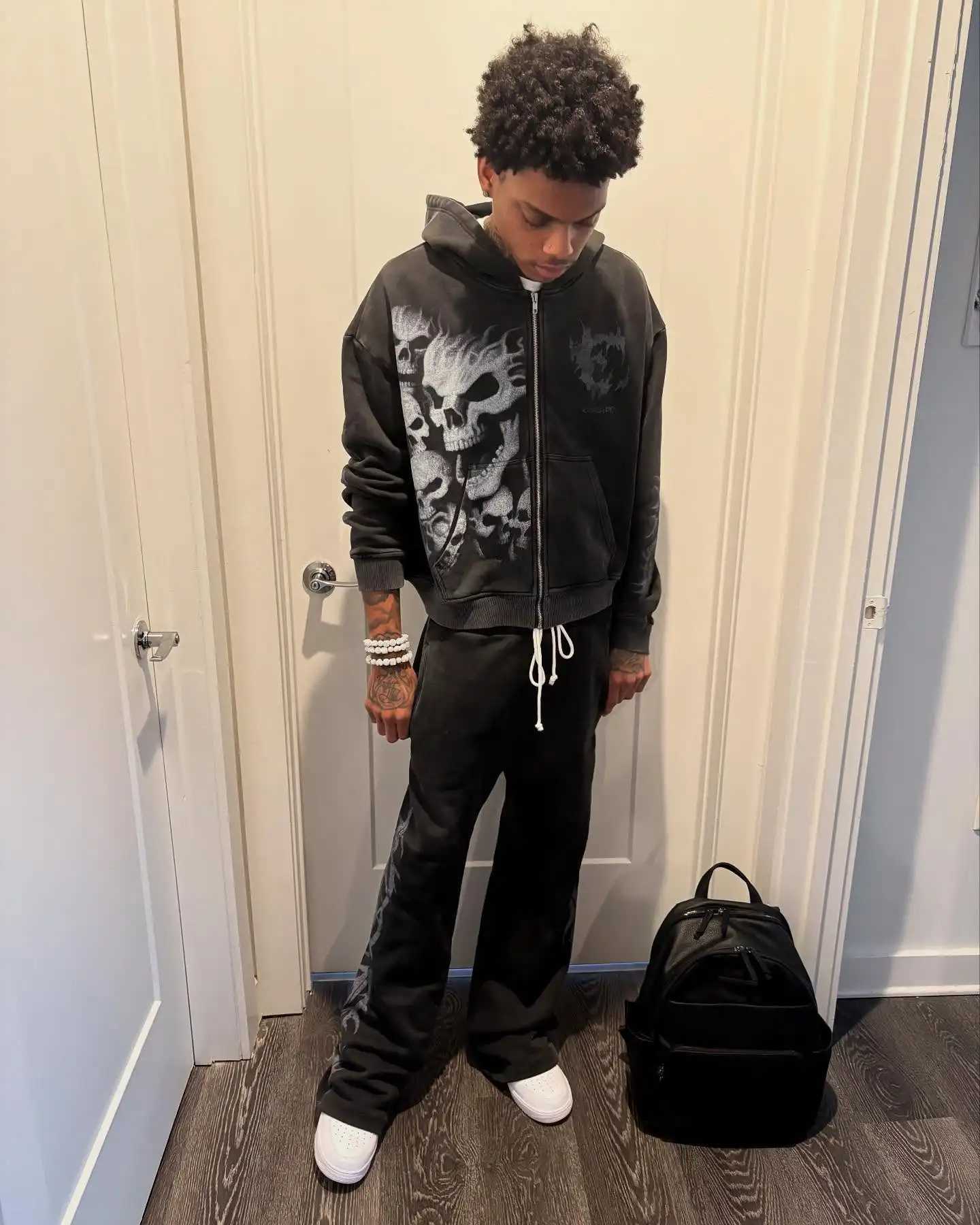 Harajuku Hip Hop Streetwear Sweatshirt Escape Hoodie Women Tops Goth Casual Grunge Oversize Hoodie Men Clothing Y2k Clothes W250903