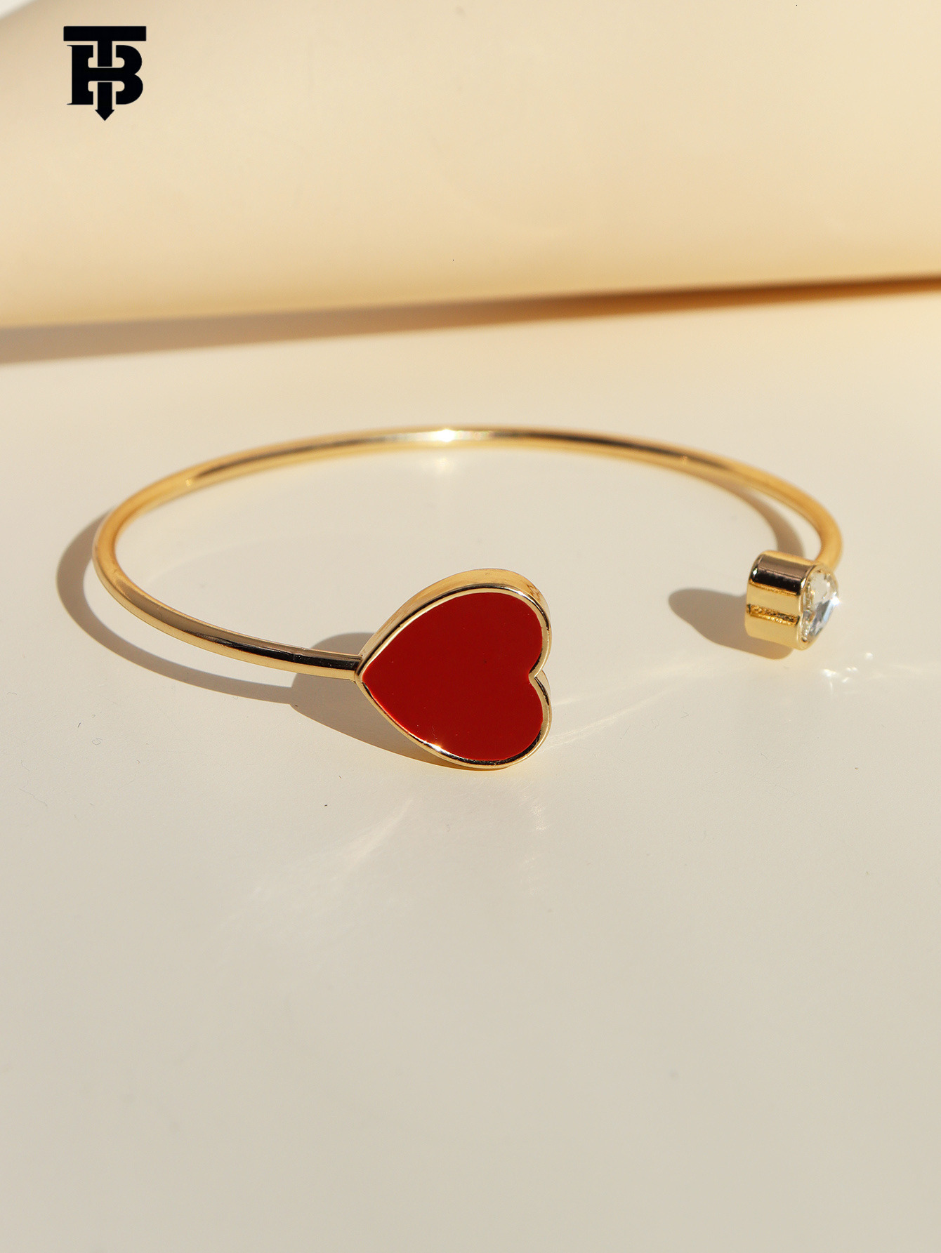 TB BHULAMTE A Designer For Ladies Offers A New Wholesale Of European And American Fashion Jewelry - A Casual Elegant And Open Red Heart Bracelet