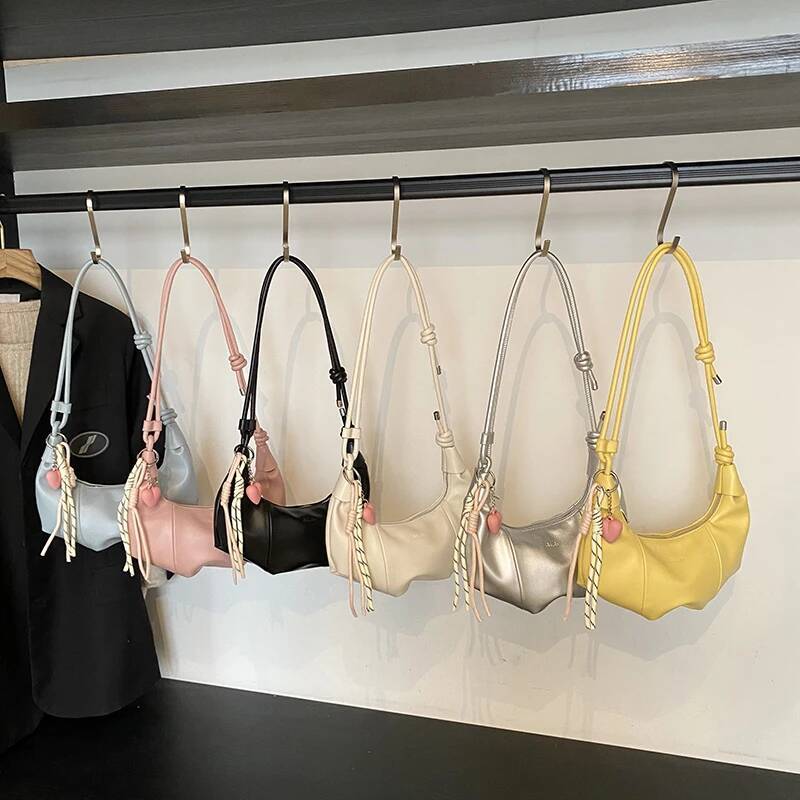 Luxury Handbag LEFTSIDE Small PU Leather Saddle Crossbody Bags For Women 2025 New Trend Shoulder Bag Ladies Retro Handbags And Purses Handbag