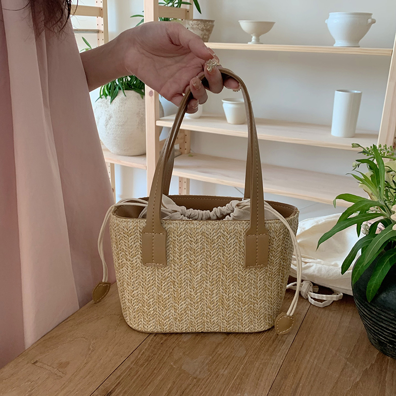 Casual Straw Beach Bag - Handwoven Wicker Bucket with Adjustable Strap for Summer