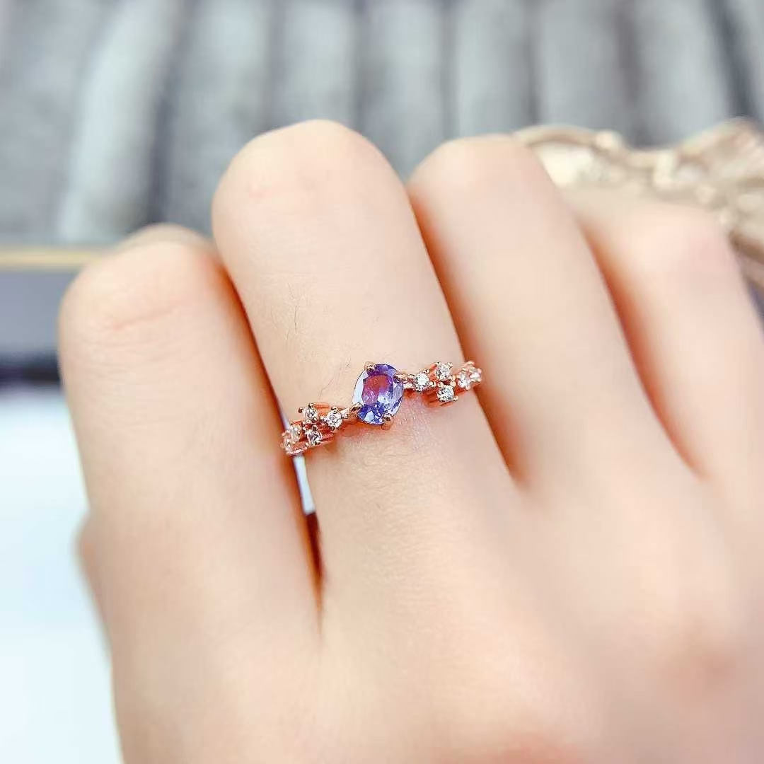 Cute 925 silver gemstone ring natural tanzanite ring 4mm*5mm VVS grade tanzanite jewelry with 18K gold plating