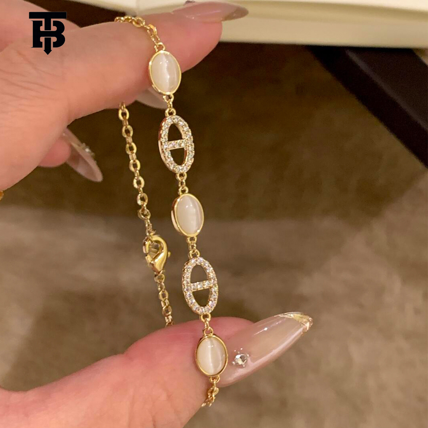 TB BHULAMTE Designer Lady Diamond-encrusted Oval Bracelet Light Luxury, High-end Feel Elegant Bracelet Korean Style Sweet Hand Jewelry Wholesale In Ni