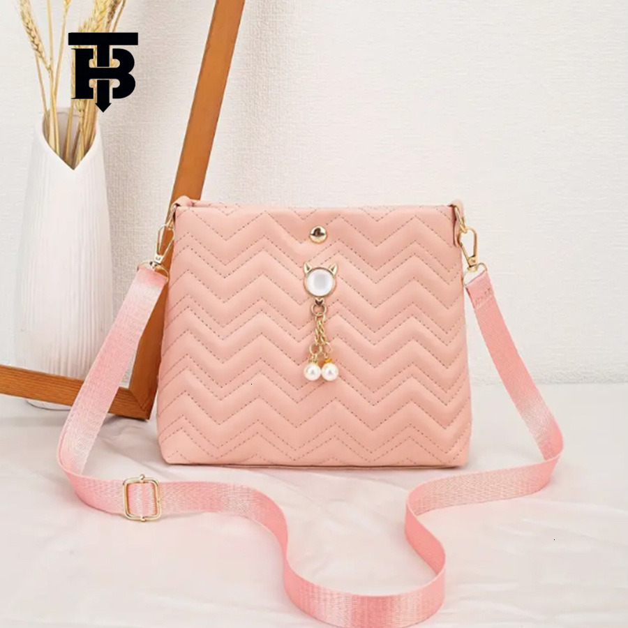 TB BHULAMTE Designer Korean-style Fashionable Wave-striped Quilted Cat Pearl Pendant Decorated Simple Women's Crossbody Bag
