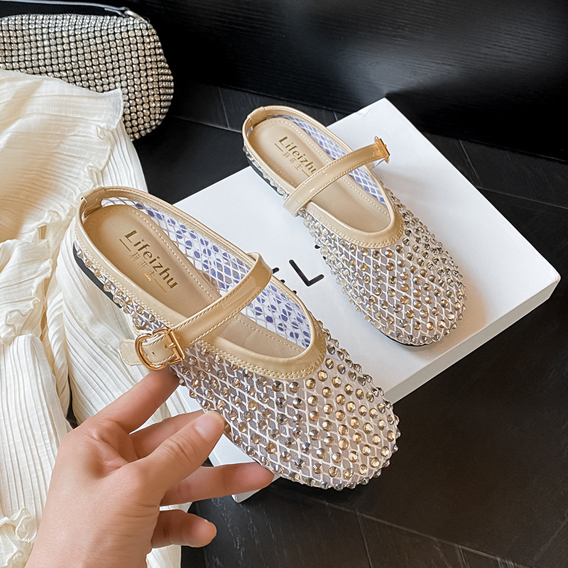 Glamorous Ladies' Beach Sandals Featuring Semi-Diamond Design - Versatile Casual Slip-Ons