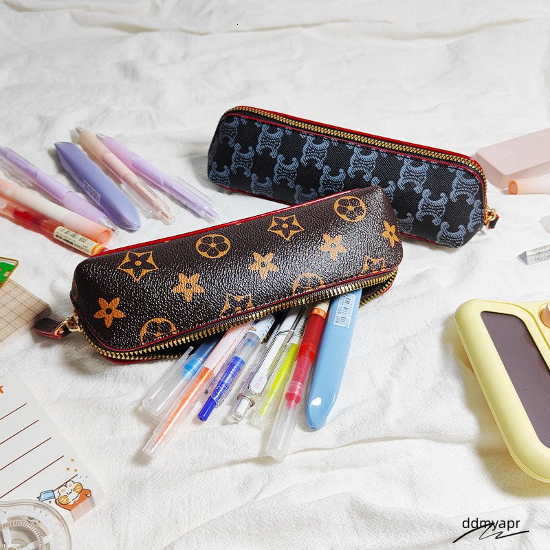 Wholesale Classic Printed Leather Stationery Bag , Student Large-Capacity Pen ddmyaug Case ,Fashionable Patterns