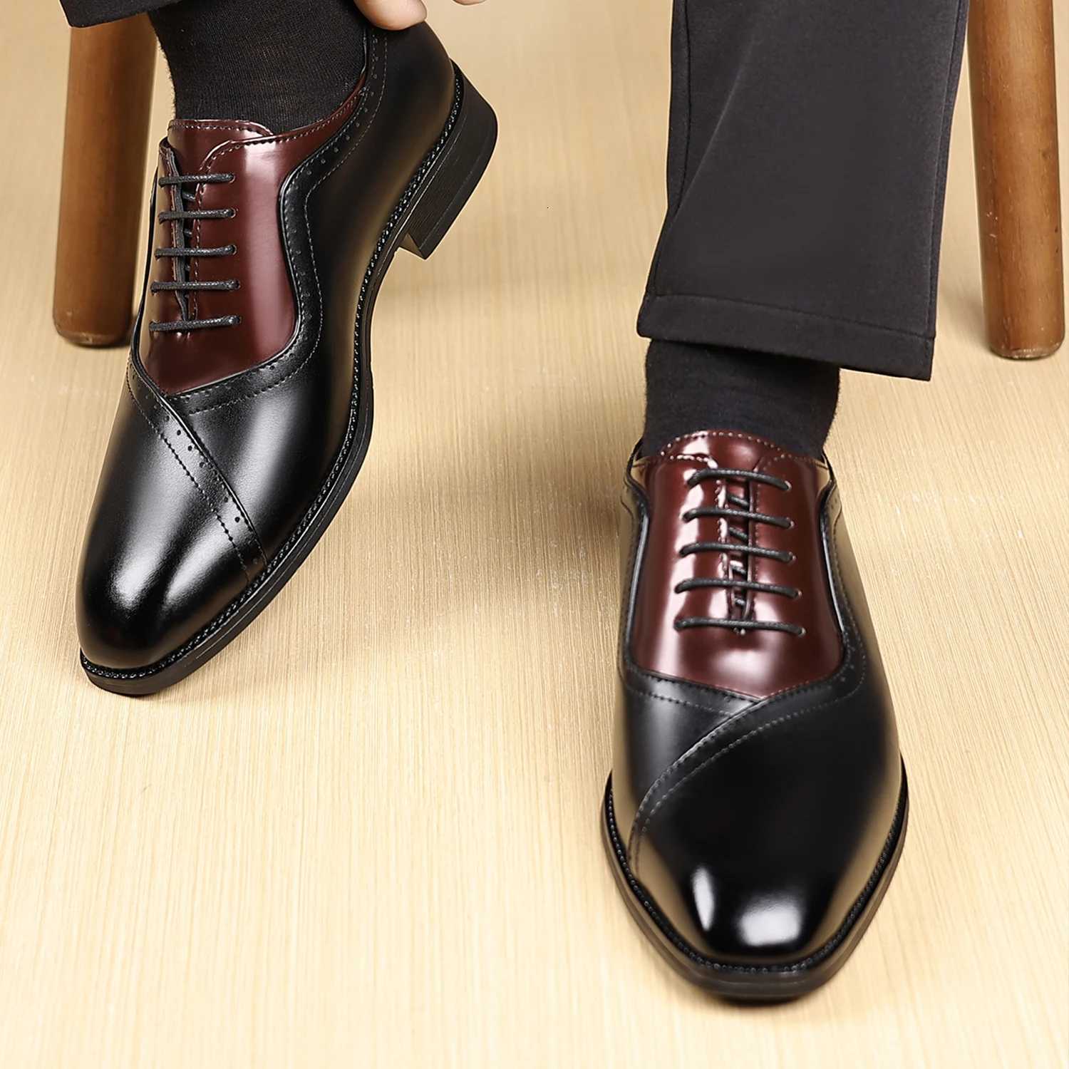 Mens Formal Business Oxford Derby Brogue Wingtip Dress Shoes for Men Y250903
