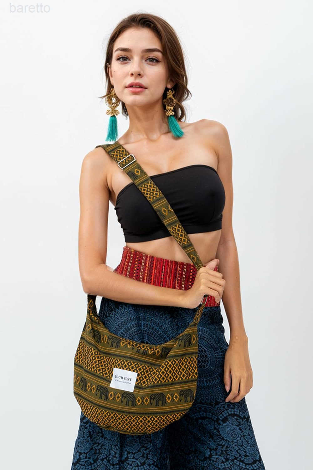 Crescent Crossbody Bag for Women Boho Sling Purse with Zipper Lightweight Hobo Messenger Shoulder Bag M250903