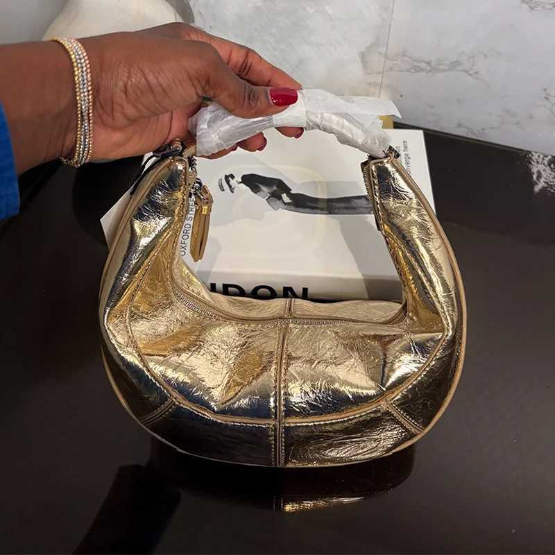 Gold Shiny Leather Crescent Moon Handbag Womens Purse Elegant Chain Shoulder Bag Highend Banquet Clutch Evening Bag Z250903