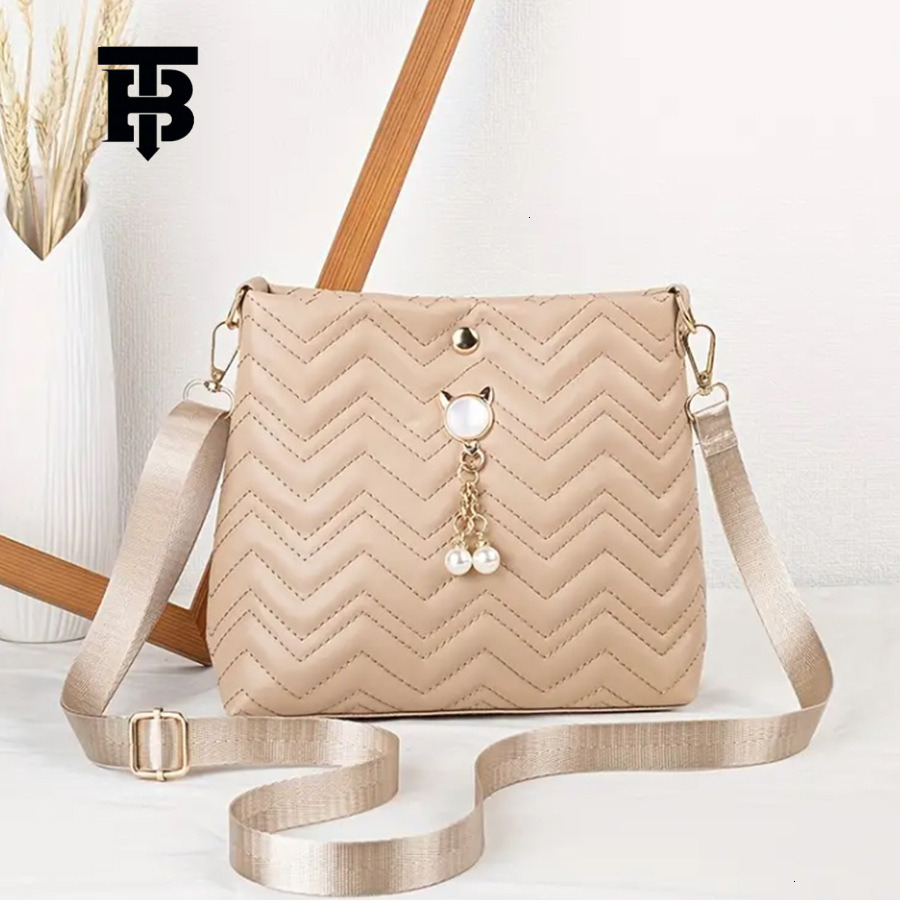 TB BHULAMTE Designer Korean-style Fashionable Wave-striped Quilted Cat Pearl Pendant Decorated Simple Women's Crossbody Bag