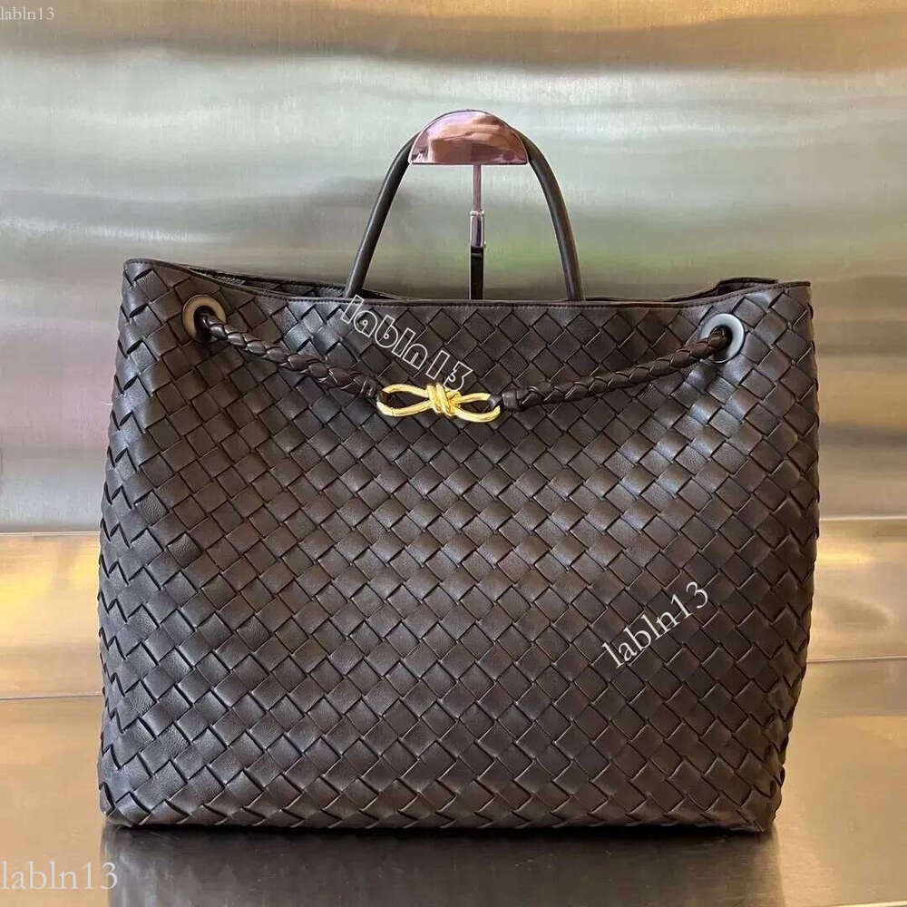 Designer andiamo bag Knitting Woven Top handle bag Large Brown Suede bv Tote Bag Handbag Crocodile leather with signature knot detail and sliding cross body strap 6f6