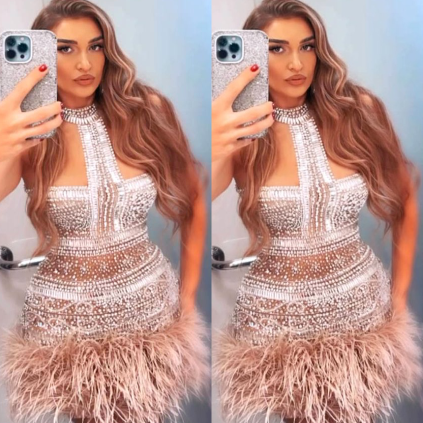 Chic Champagne Sheath Cocktail Dress Feather Beaded Crystals Illusion Short Mini Graduation Homecoming Dresses For Special Occasions Sweetheart Gowns