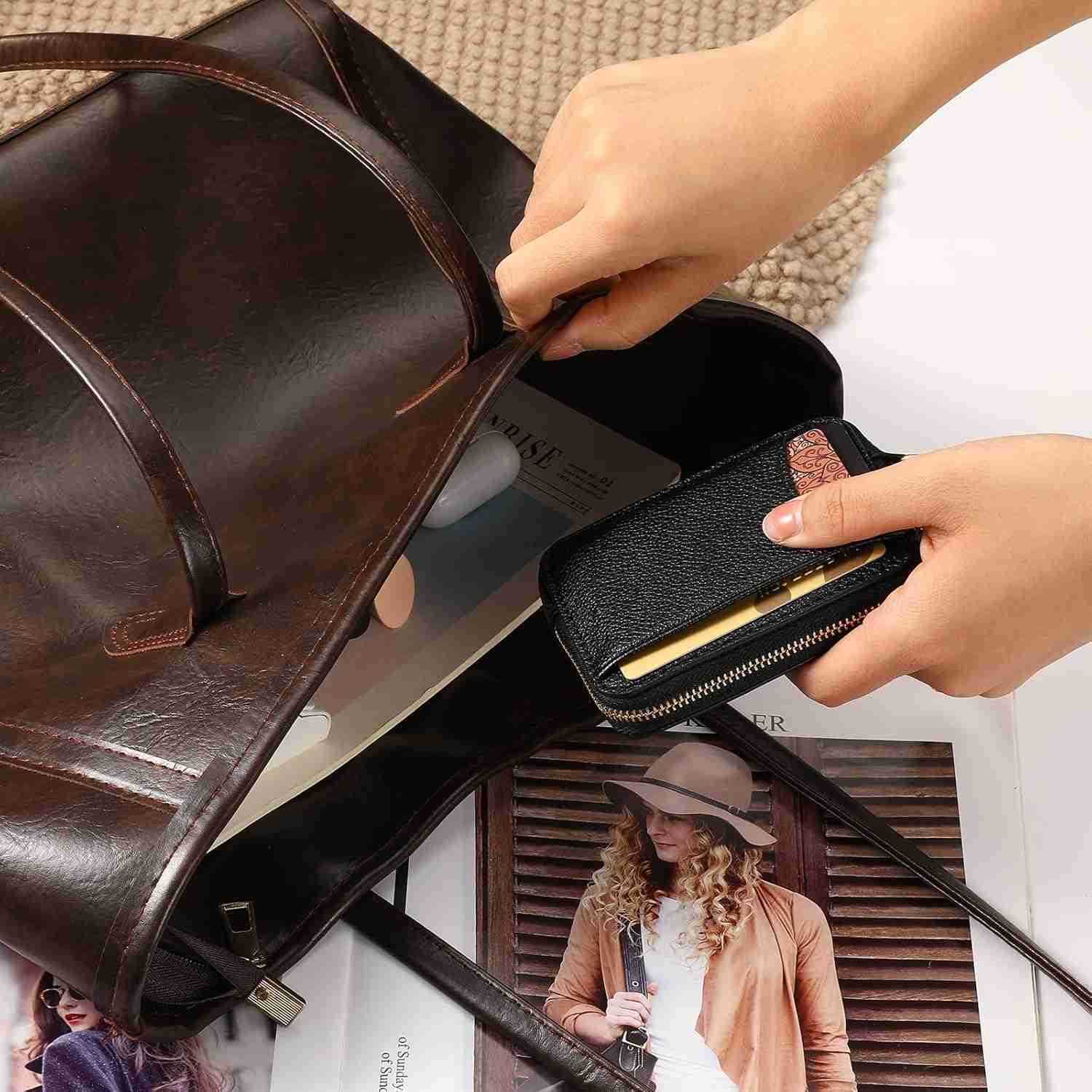 Zip Card Case Keychain Wallet Card Holder Purse Black C260116