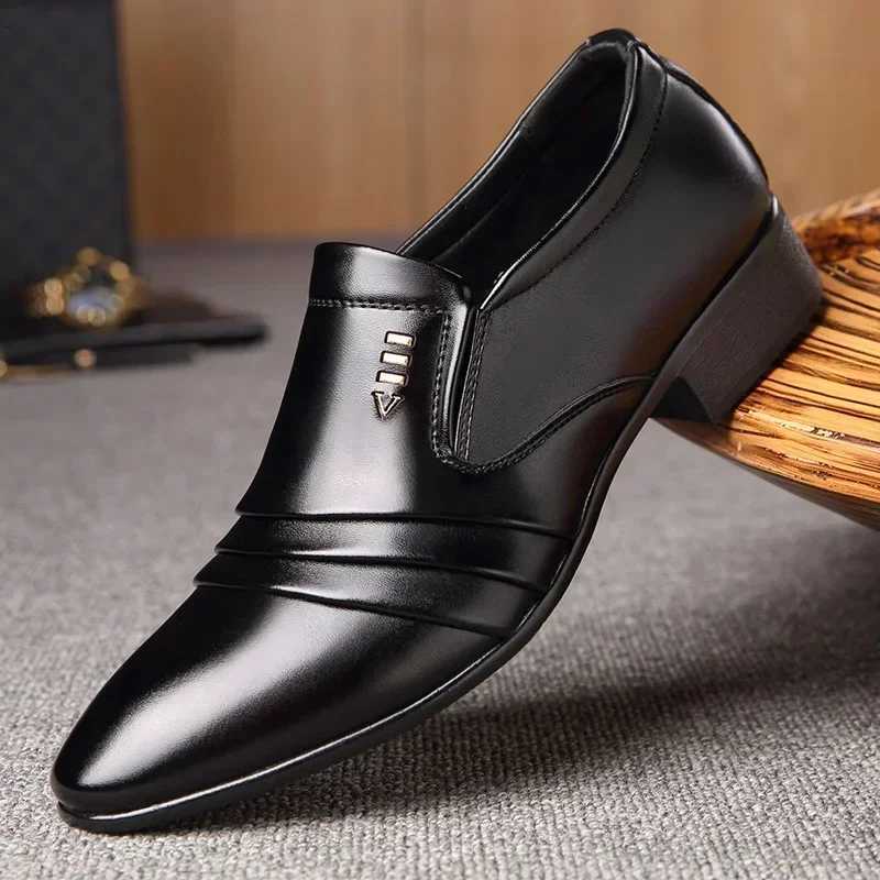 Mens PU Leather Fion Men Business Dress Loafers Pointy Black Oxford Breathable Pointed Formal Wedding Shoes Y250903