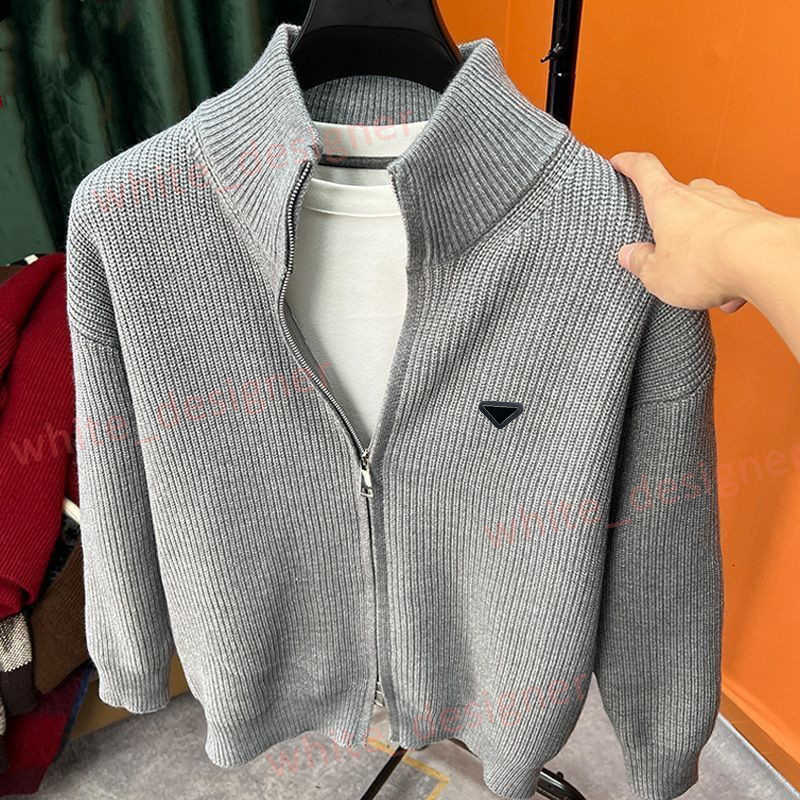 Designer Men's Jackets Cardigan Solid Color Zipper Sweater Men Versatile Knitted Sweater Autumn Winter Slim Fit Jacket Men Stand Collar Half High Outerwear