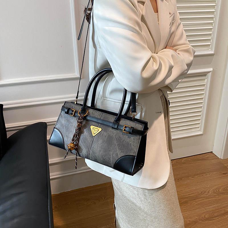 Free Shipping Designer Tote Handheld Fashion Casual Briefcase for Women 2025 Winter New Retro Elegant Shoulder Bag Ladies Bag