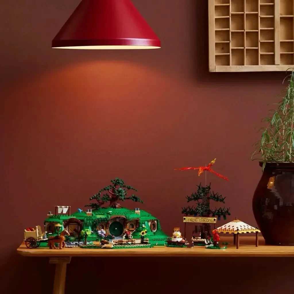 Kalein Popular Toy Building Series Shire Hobbit Cave Model Building Block Decoration Set Toy Childrens Christmas Birthday GiftXJ250903