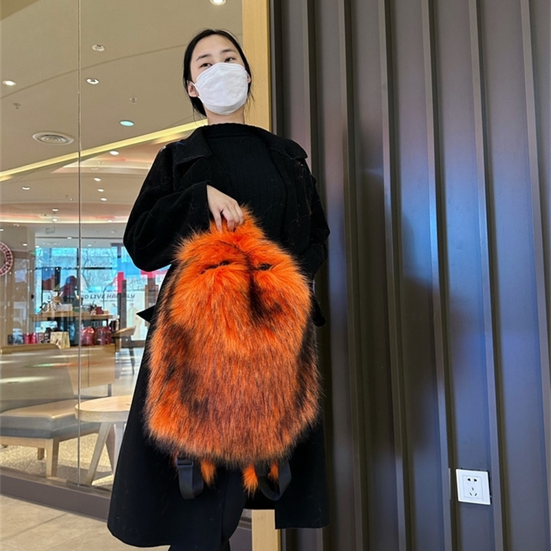 Faux Fur Backpacks for Women Kawaii Woolen Fabric School Bag Y2k Korean Travel Girls Fluffy Backpack Cute Plush Winter Schoolbag 250902