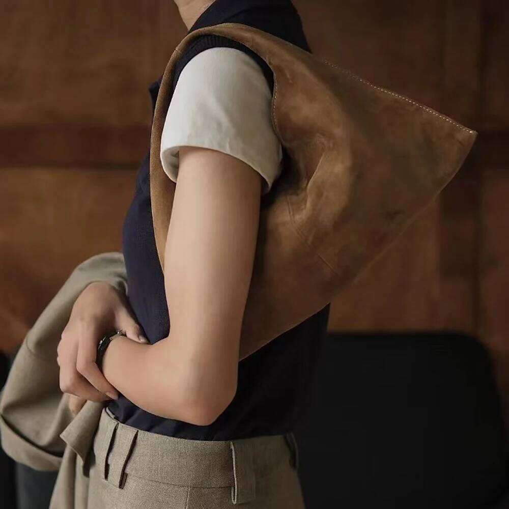 Premium Wool Suede Underarm 2024 New Genuine Leather Women's Single Cross Shoulder Handbag Small Bag