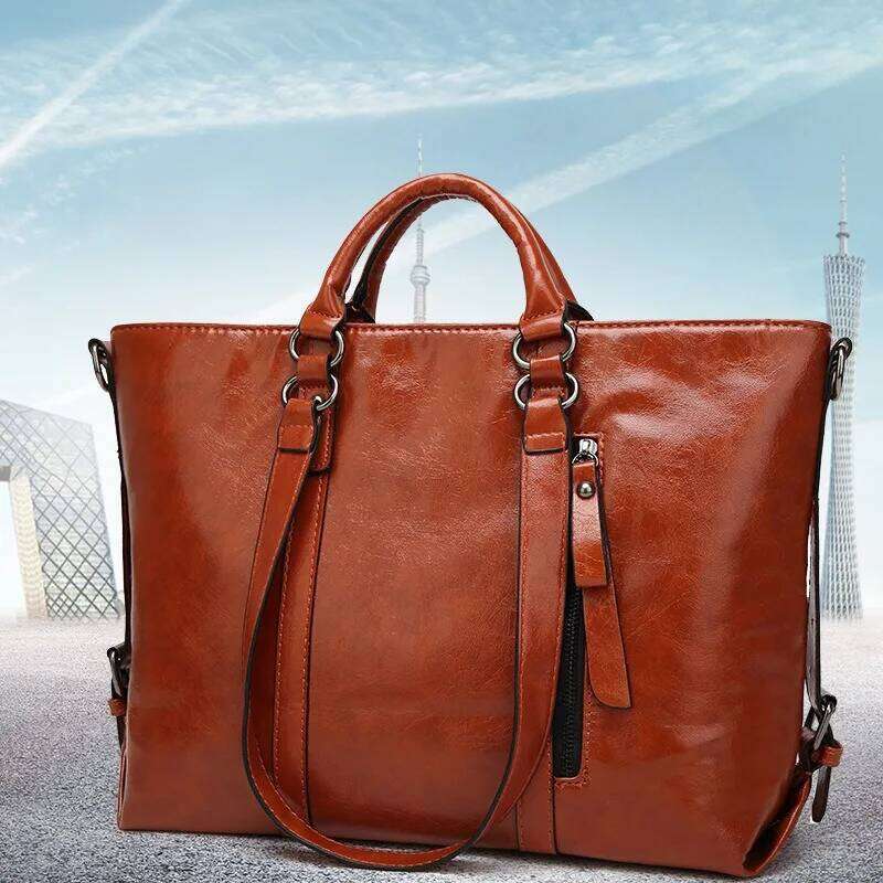 2025 New One-Shoulder Designer Bucket Fashion Solid Color Soft Handbag Travel PU Leather Retro Waterproof Tote Bag