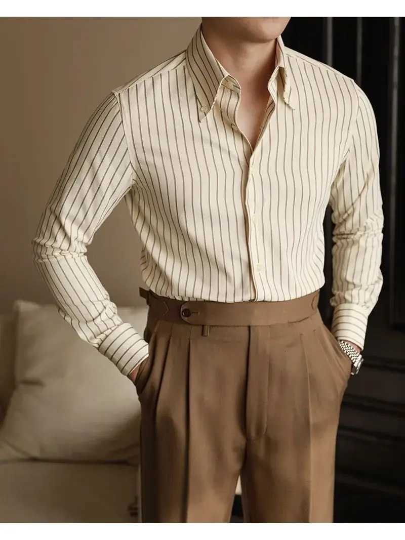 Men Casual Striped Long Sleeve Shirt Autumn Business Slim Fit Fashion Point Collar Shirt X250903