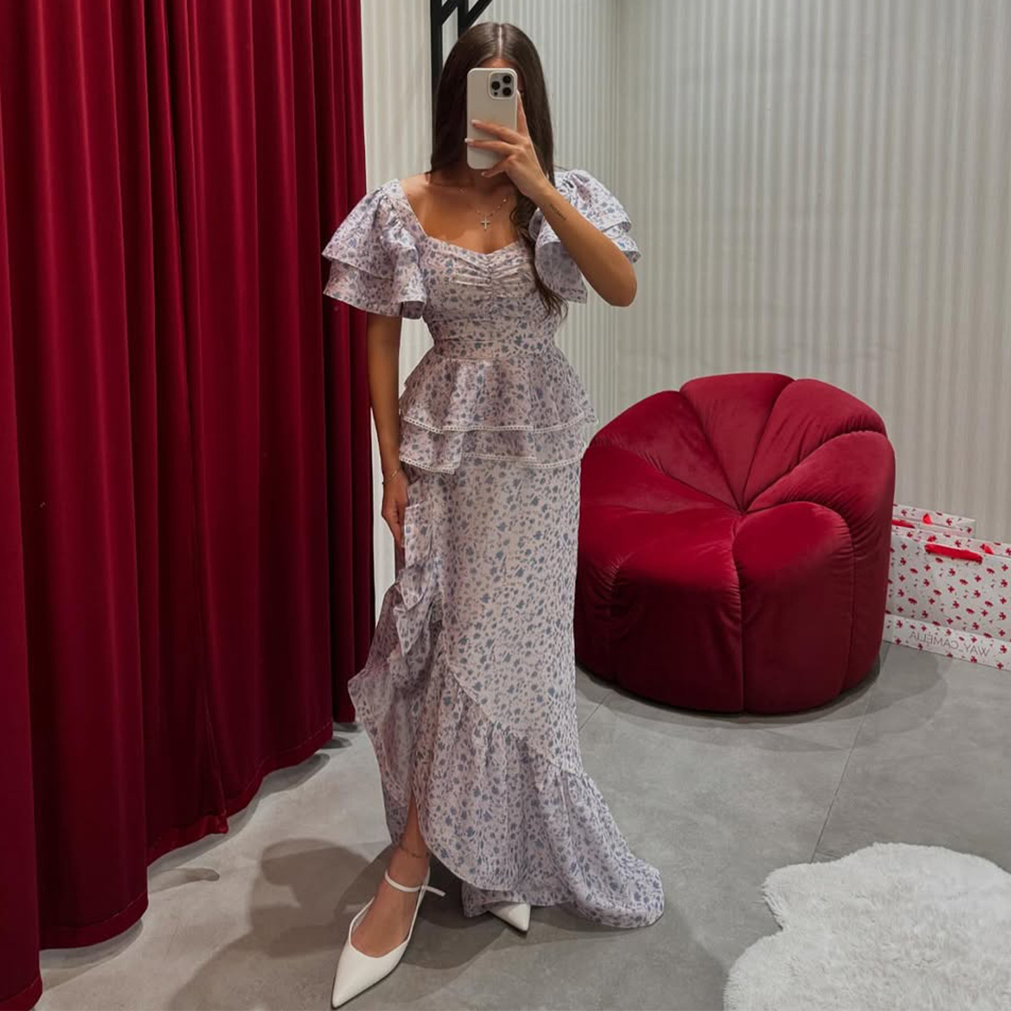 C829New autumn French floral dress with flying sleeves, waist and ruffled sweet skirt
