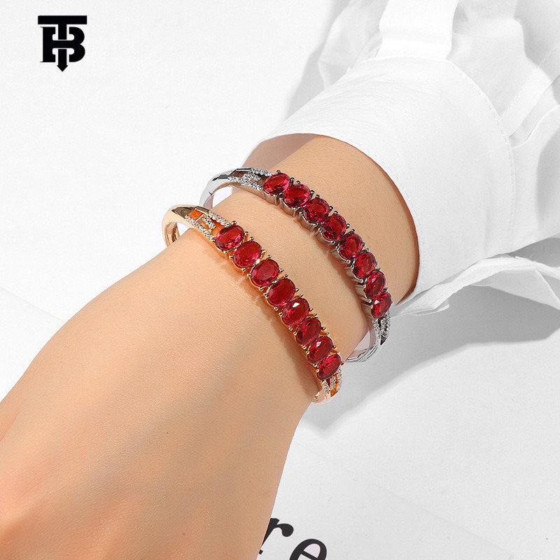 TB BHULAMTE Designer Lady Korean Diamond-encrusted Bracelet Red High-end Elegant Bracelet Multi-style Belt Buckle Bracelet New Diamond-encrusted Brace