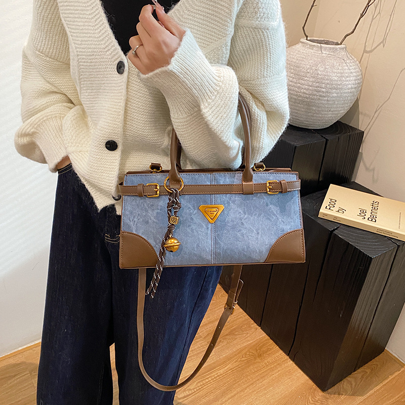 Free Shipping Designer Tote Handheld Fashion Casual Briefcase for Women 2025 Winter New Retro Elegant Shoulder Bag Ladies Bag
