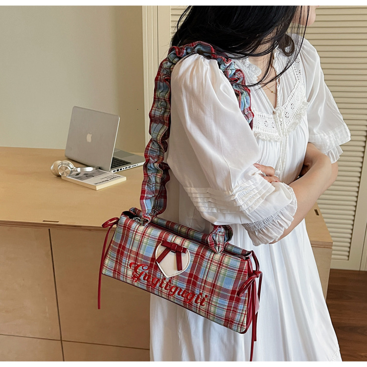 autumn new casual simple atmospheric niche design new crossbody bag atmosphere fashionable versatile style shoulder bag designer bag