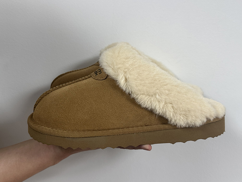 Compaik Designer Shoes Winter New Fashion Brand Casual Shoes Warm and Comfortable Winter Essential Cotton Shoes Home Men's and Women's Shoes