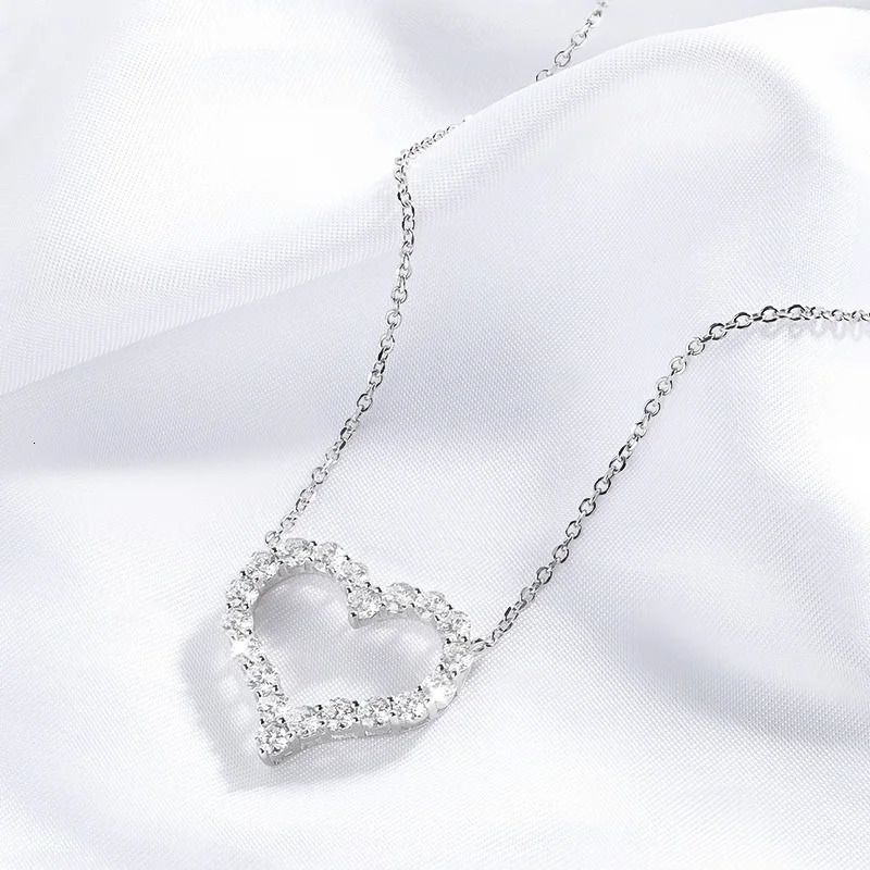 Smyoue 2CT Pass Tested Heart Necklace for Women S925 Silver Plated Platinum Simulated Diamonds Pendant Birthday Gift 250902