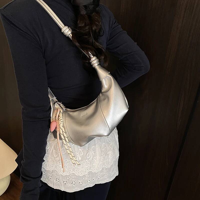 Luxury Handbag LEFTSIDE Small PU Leather Saddle Crossbody Bags For Women 2025 New Trend Shoulder Bag Ladies Retro Handbags And Purses Handbag