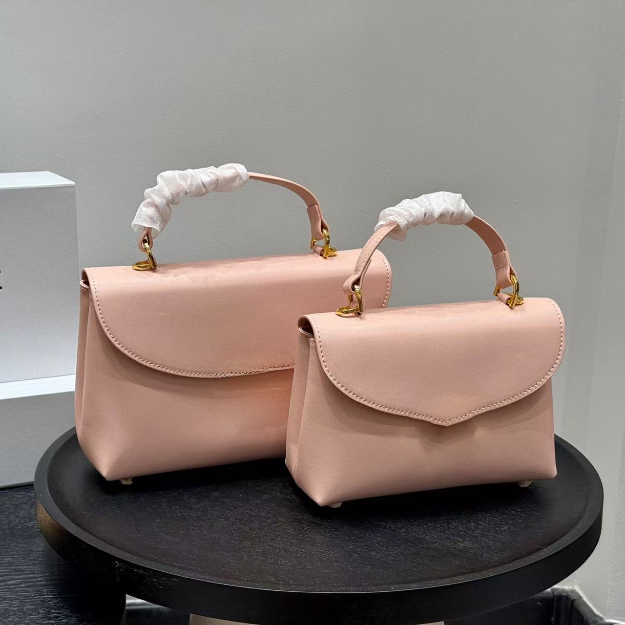 Designer Bag Teen Nino Bag Handbag Woman Metallic Closure Messenger Bag Shoulder Bags Luxury Bag Fashion Leather Classic Flap Bag Purse Mini Boston Bag