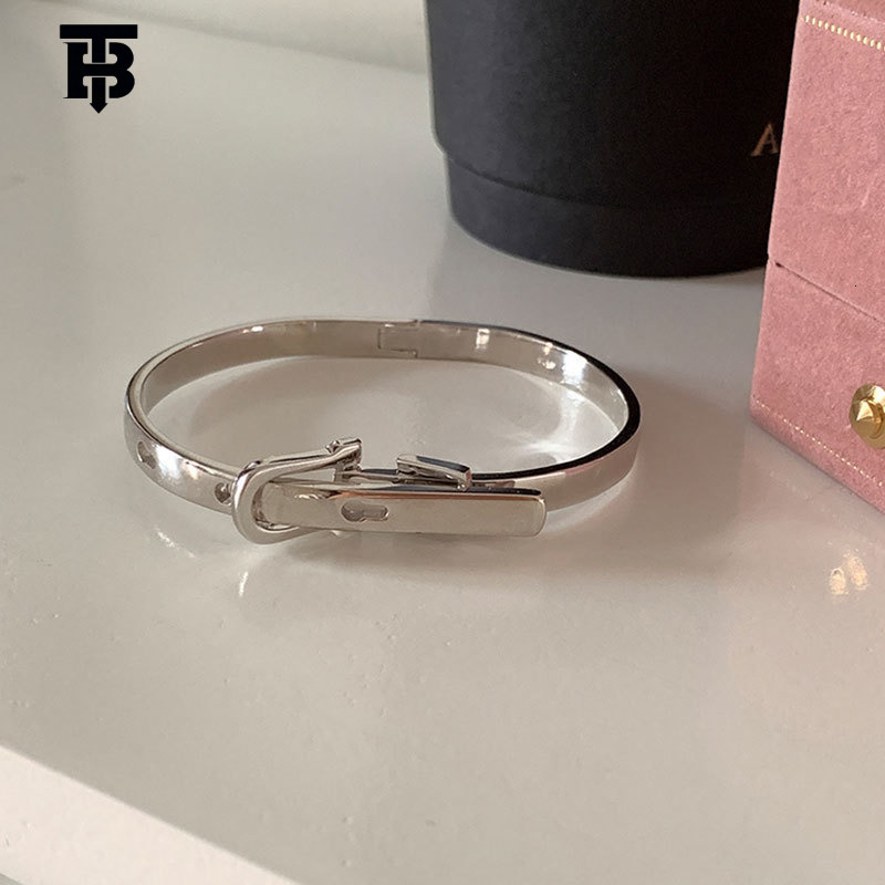 TB BHULAMTE Designer Women's Broken Silver Double-ring Lock Women's Bracelet, Light Luxury Exquisite, Individual Fashionable And Versatile B