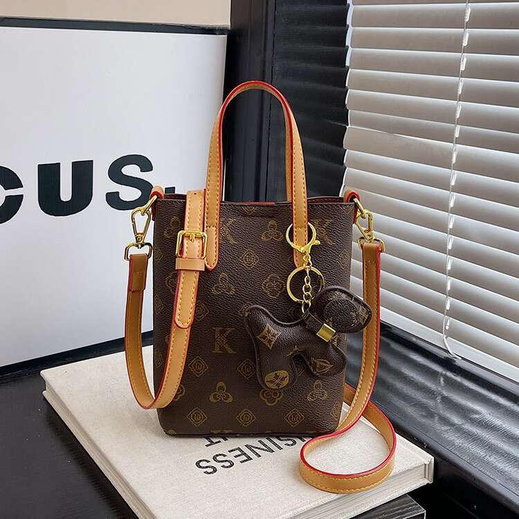 Designer Mini Crossbody Bags Fashion Small for Women 2025 New Letter Printed Phone Lightweight Ladies Brown Shoulder Crossbody Bag H260320