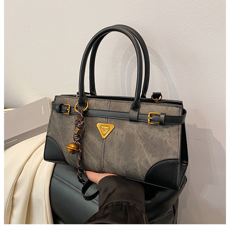 Free Shipping Designer Tote Handheld Fashion Casual Briefcase for Women 2025 Winter New Retro Elegant Shoulder Bag Ladies Bag