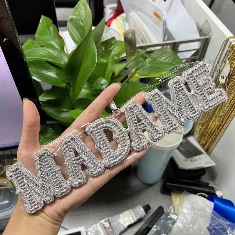 Real Gold Plated Icy Name Pendant Womens DIY Hip Hop Brass Jewelry with Moissanite Diamond Customizable Letter Shape Necklace