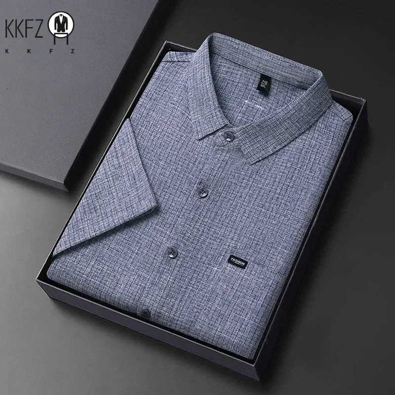 2024 Mens Business Casual Plaid Cotton Linen Short Sleeved Shirt Comfortable Cotton Top X250903